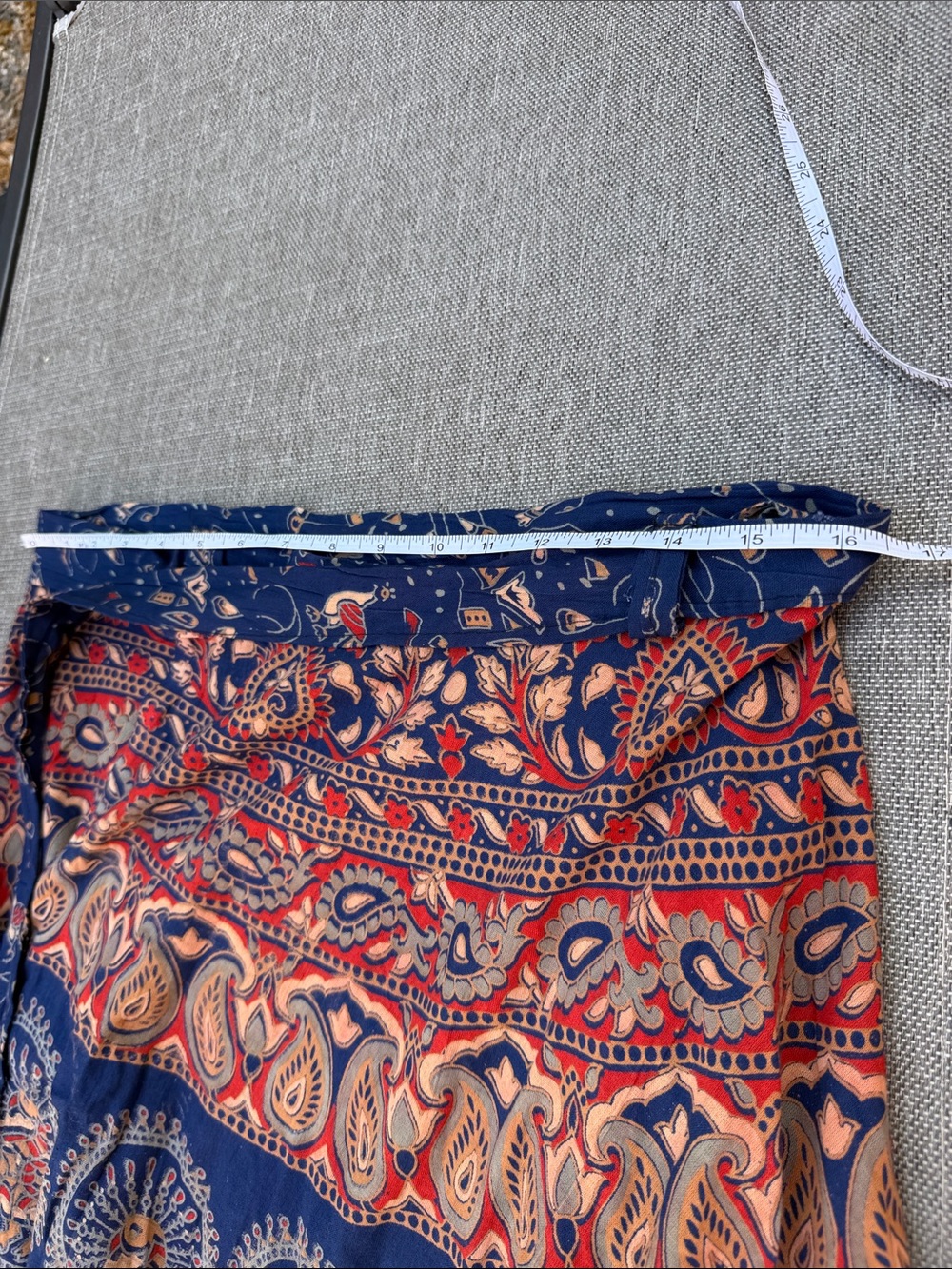 Paisley A-Line Midi Skirt in Navy and Red - Picture 2 of 5